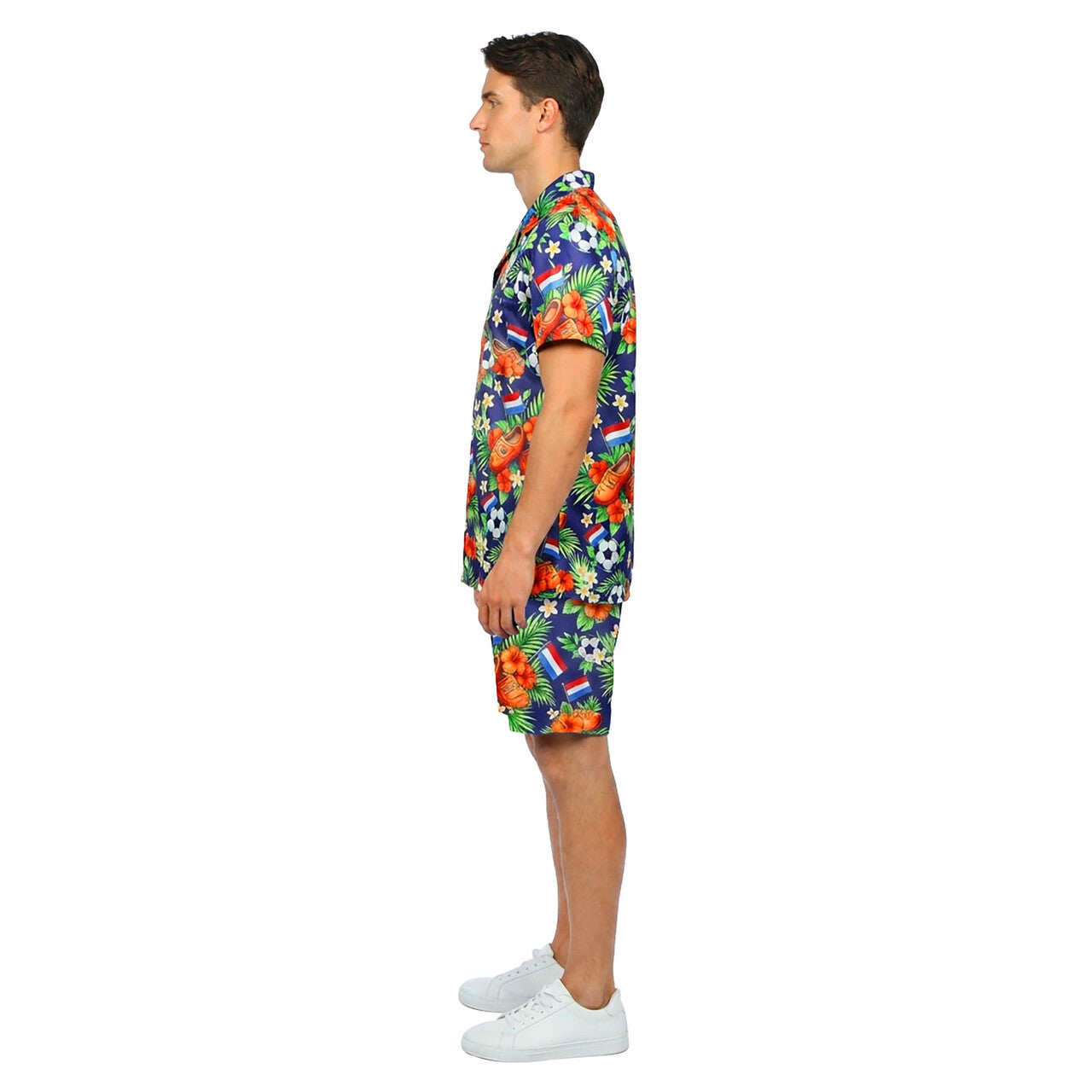 Op deze afbeelding zie je een Kostuums, van het merk Wilbers. Festival Hawaii Holland Set Man Kostuum