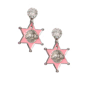 Op deze afbeelding zie je een Accessoires, van het merk Wilbers. Oorbellen Western Sheriff Ster Roze