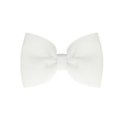 Op deze afbeelding zie je een Accessoires, van het merk Wilbers. Eenvoudige Witte Strik