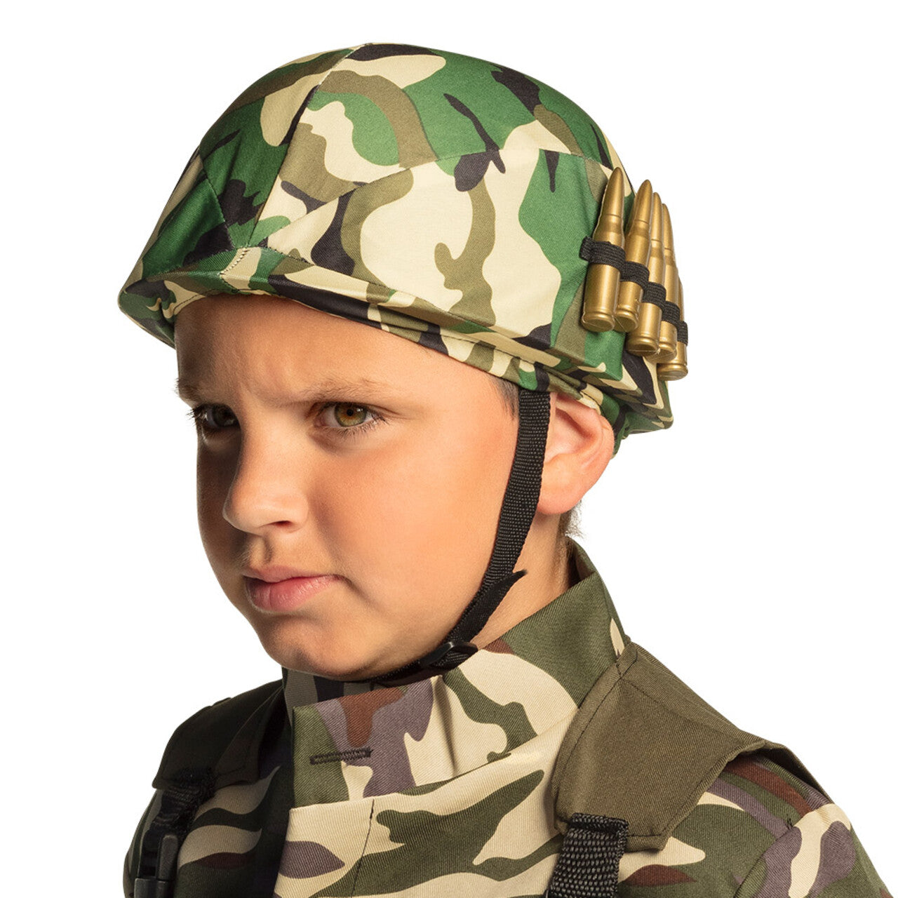Op deze afbeelding zie je een Accessoires, van het merk Boland. Kinder Camo Helm Militair Met 5 Kogels