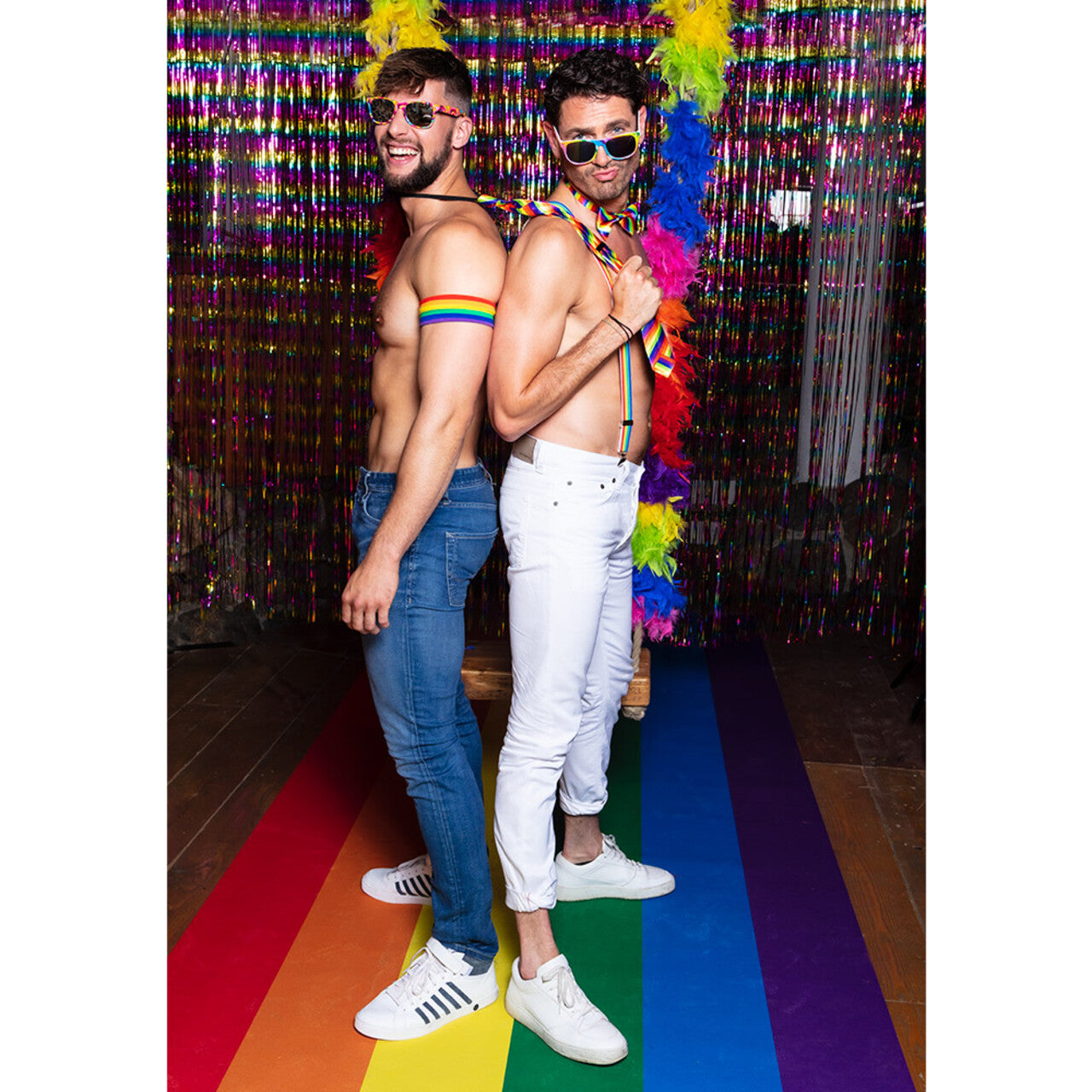 Op deze afbeelding zie je een Accessoires, van het merk Boland. Partybril Fantasy Rainbow
