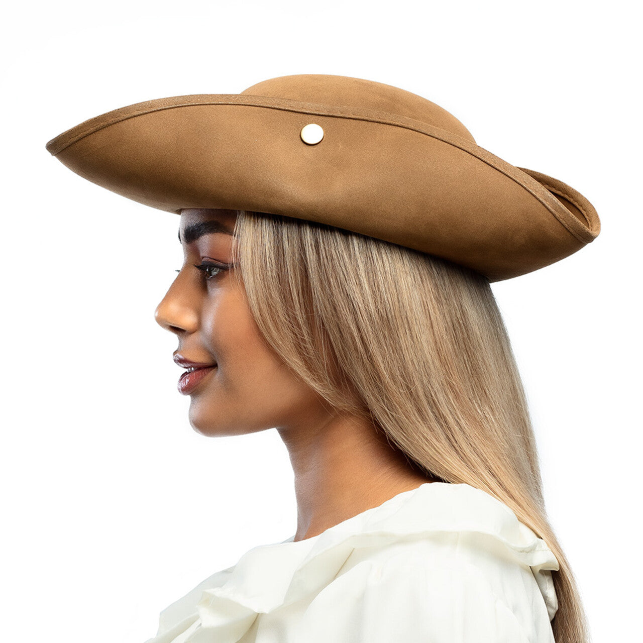 Op deze afbeelding zie je een Accessoires, van het merk Boland. Piratenhoed Charles Carter