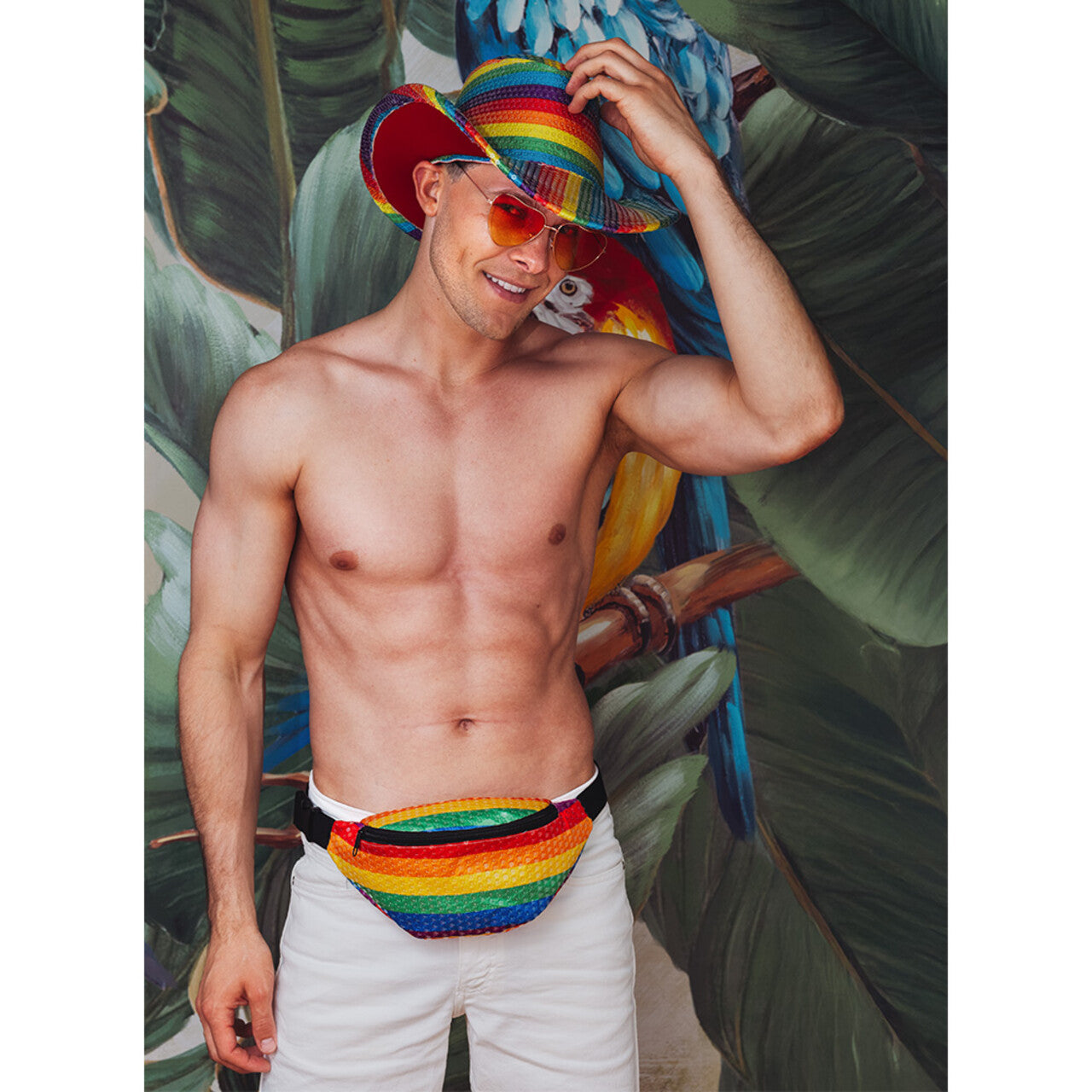 Op deze afbeelding zie je een Accessoires, van het merk Boland. Partybril Groovy Love