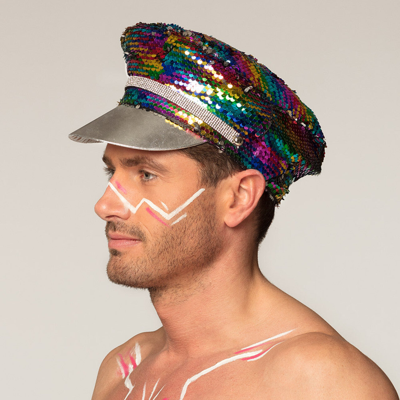 Op deze afbeelding zie je een Accessoires, van het merk Boland. Pet Rainbow Pailletten Blast (Omkeerbaar Regenboog / Zilver)