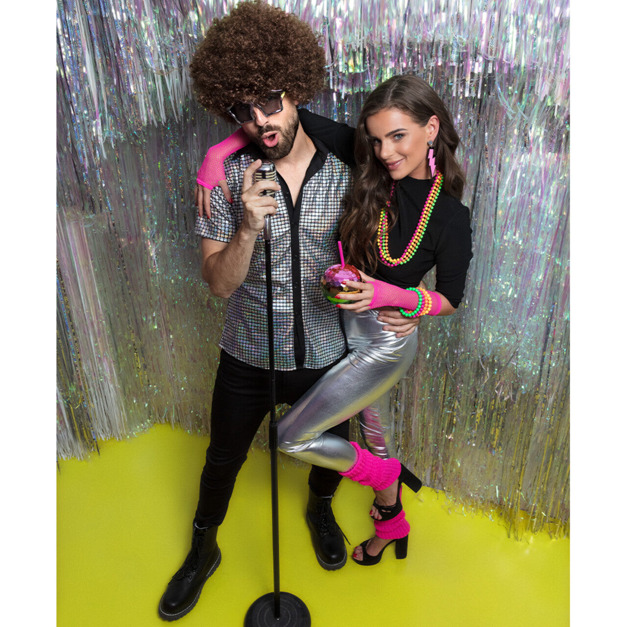 Op deze afbeelding zie je een Accessoires, van het merk Boland. Set 4 Kettingen Candy Disco