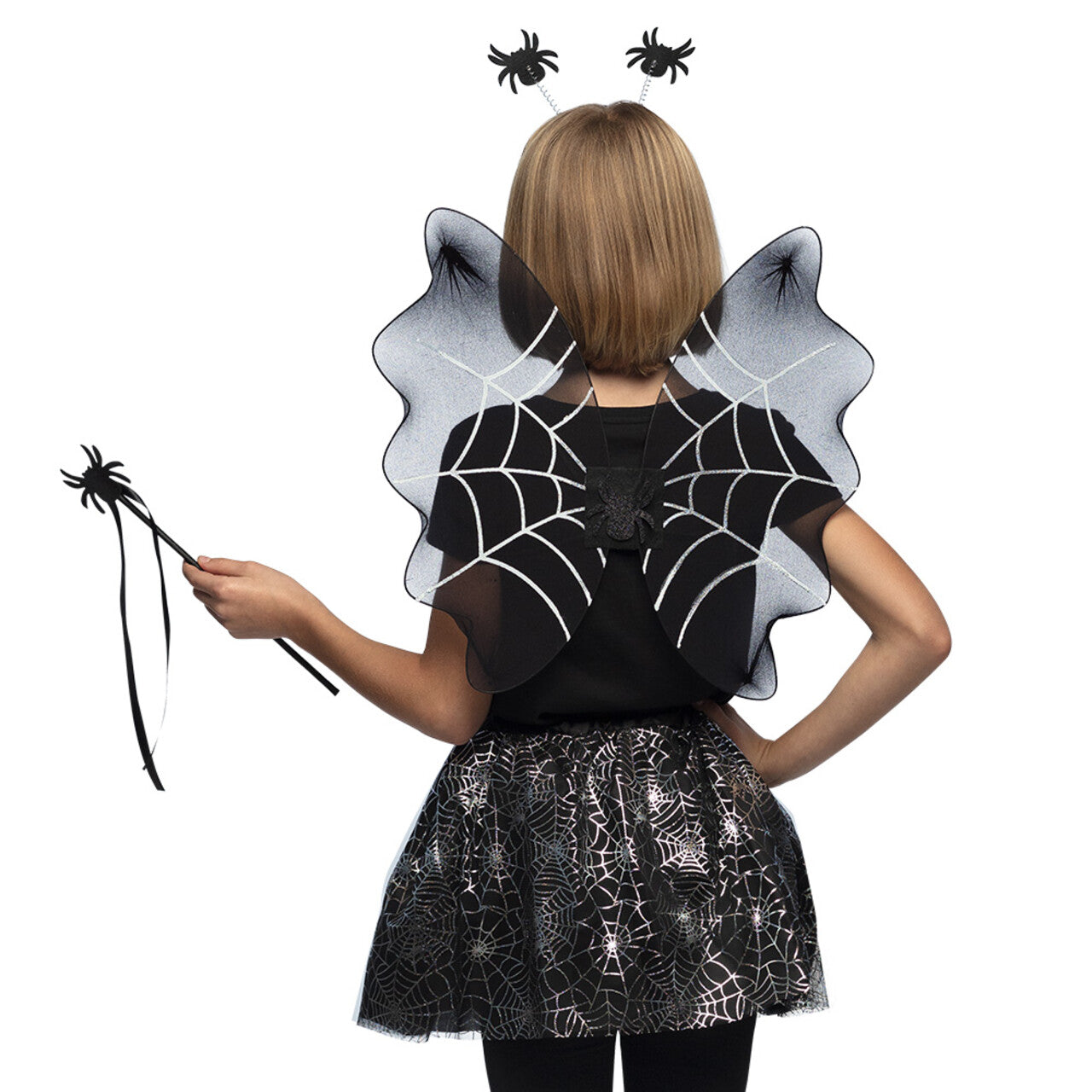 Op deze afbeelding zie je een Kostuums, van het merk Boland. Set Spin Kind Diadeemvleugels En Tutu Meisje Kostuum
