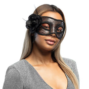 Op deze afbeelding zie je een Accessoires, van het merk Boland. Kanten Oogmasker Mystique Zwart