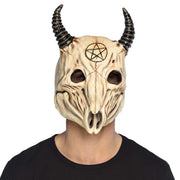 Op deze afbeelding zie je een Accessoires, van het merk Boland. Masker Satanische Ram Schedel