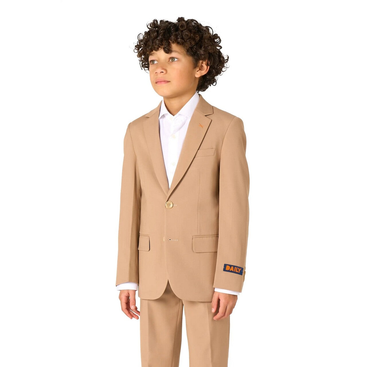 Op deze afbeelding zie je een Kostuums, van het merk Opposuits. Daily Dark Sand Jongen Kostuum