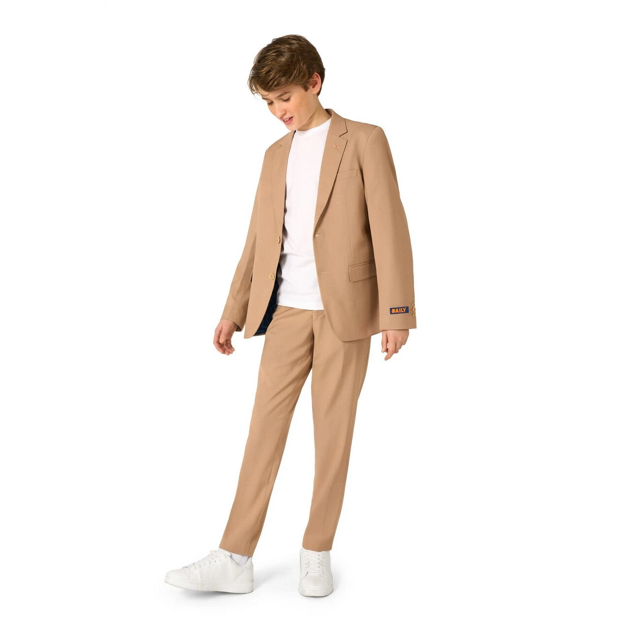 Op deze afbeelding zie je een Kostuums, van het merk Opposuits. Daily Dark Sand Tiener Jongen Kostuum