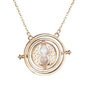 Op deze afbeelding zie je een Accessoires, van het merk Funidelia. Hermelien Timeturner Ketting