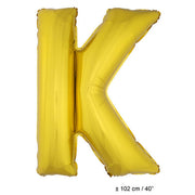 Op deze afbeelding zie je een Decoratie, van het merk Funny Fashion. Folie Ballon Letter K Goud XL 102cm (Leeg)