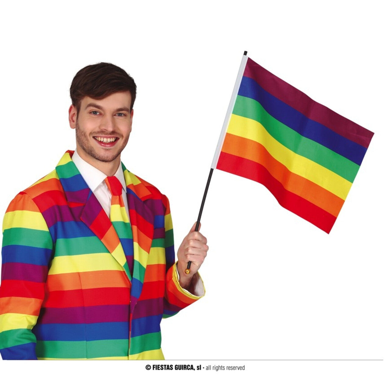 Op deze afbeelding zie je een Accessoires, van het merk Guirca. Shoutout To Be Proud Regenboog Vlag 35 45 Centimeter