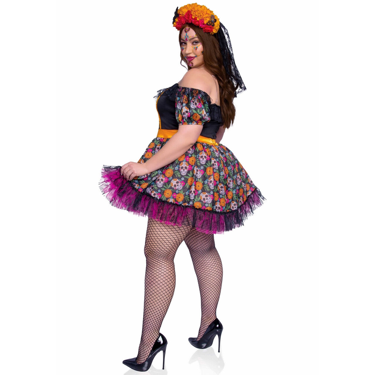 Op deze afbeelding zie je een Kostuums, van het merk Leg Avenue. Mariana Day Of The Dead Plus Size Vrouw Kostuum