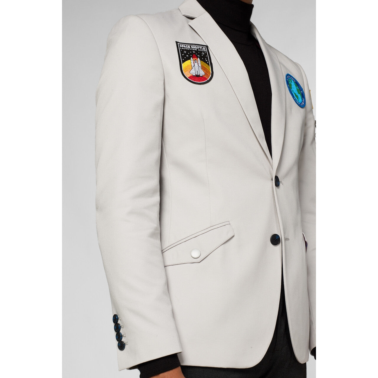 Op deze afbeelding zie je een Kostuums, van het merk Opposuits. Out Of This World Astronaut Jas Man