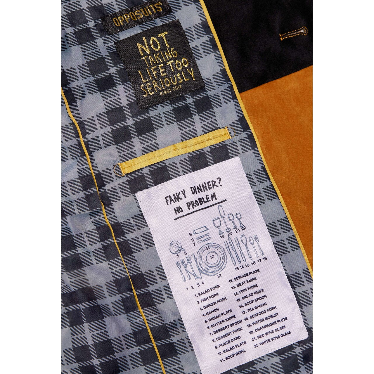 Op deze afbeelding zie je een Kostuums, van het merk Opposuits. Womens Dinner Jacket - Gold Vrouw Kostuum