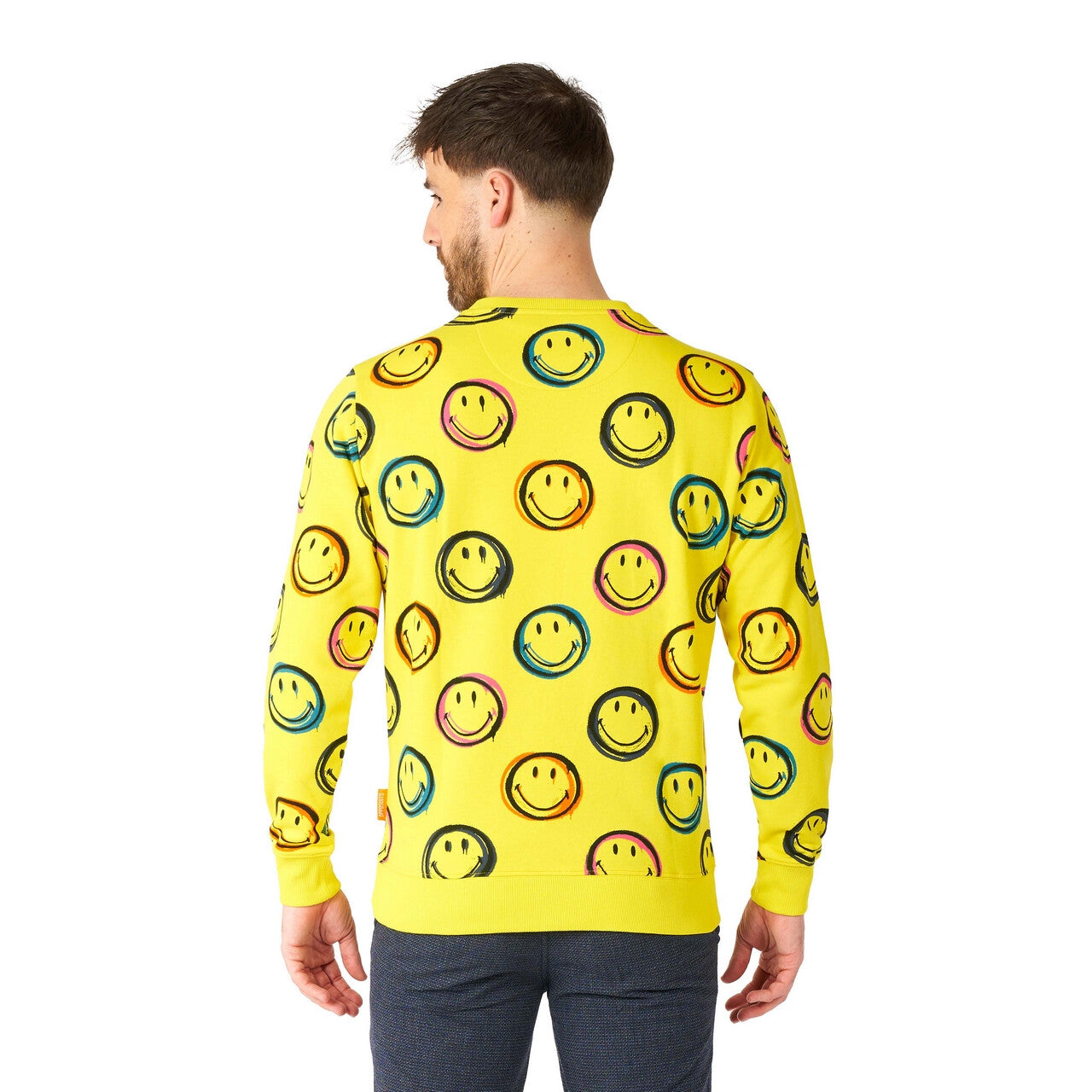 Op deze afbeelding zie je een Kostuums, van het merk Opposuits. Smooch Smudge Smiley Trui Man