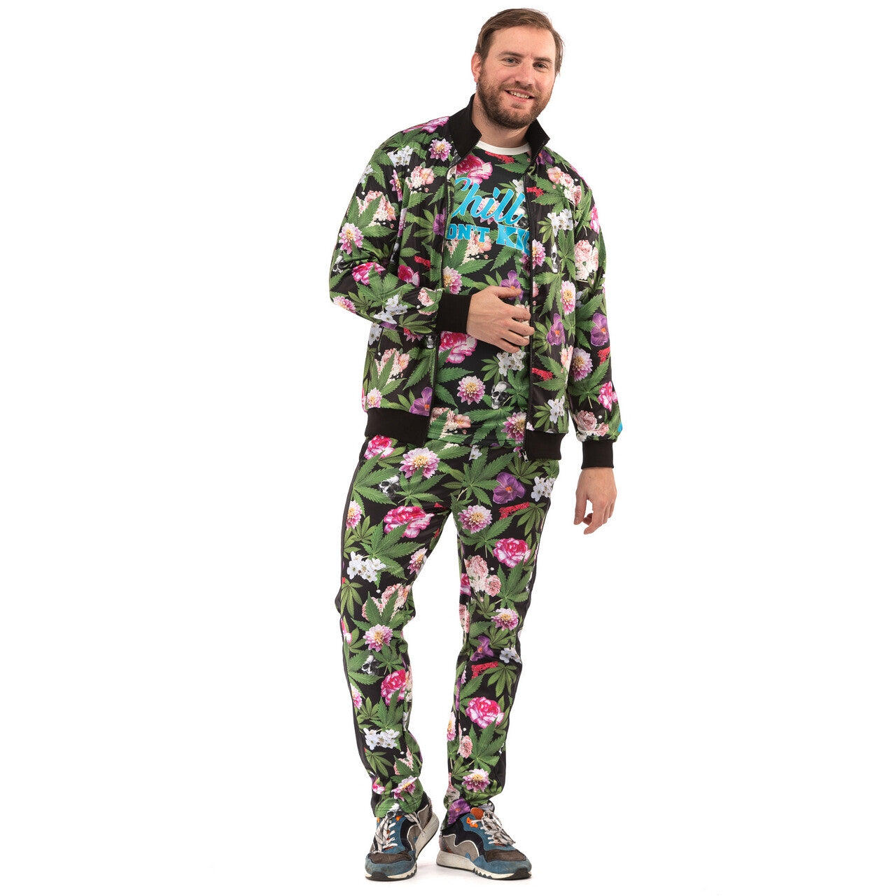Op deze afbeelding zie je een Kostuums, van het merk Original Replicas. Pablo Discobar Festival Suit Marihuana Hawaii Kostuum