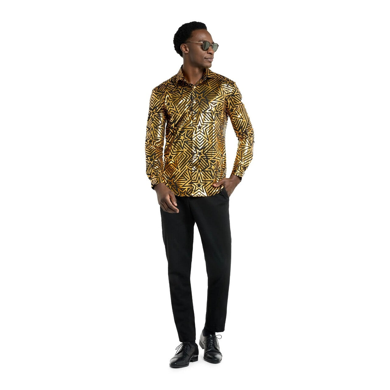Op deze afbeelding zie je een Kostuums, van het merk Opposuits. Golden Geo Star Overhemd Man