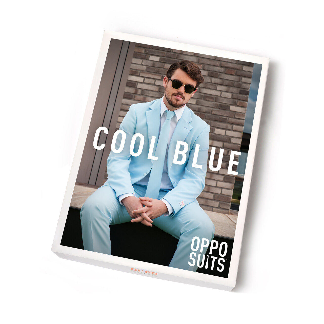 Op deze afbeelding zie je een Kostuums, van het merk Opposuits. Lichtblauw Cool Blue Opposuit Kostuum Man