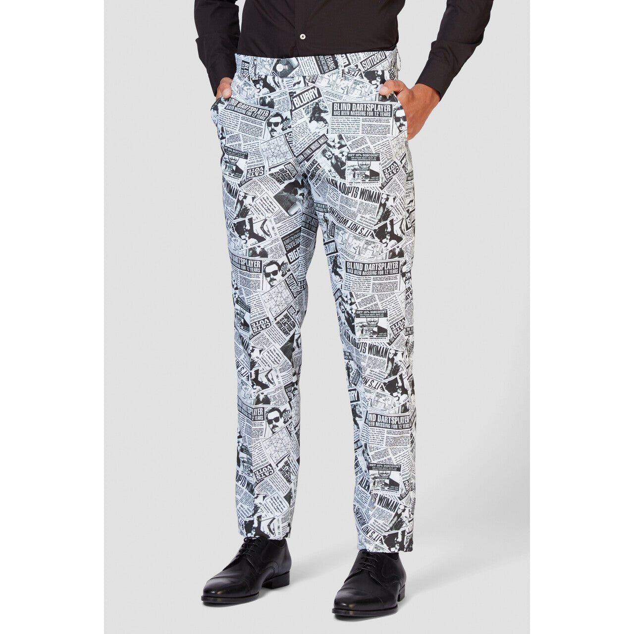 Op deze afbeelding zie je een Kostuums, van het merk Opposuits. Voorpagina Nieuws Man Kostuum