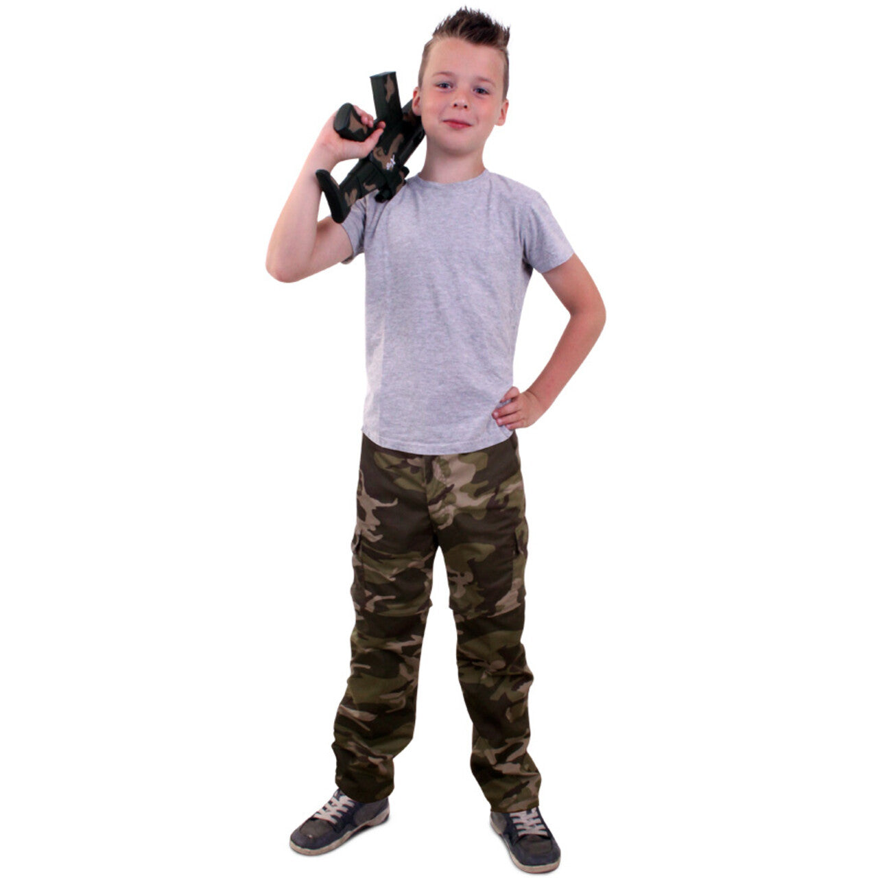 Op deze afbeelding zie je een Kostuums, van het merk PartyXplosion. Bruine Camouflage Broek Oerwoud Commando Jongen
