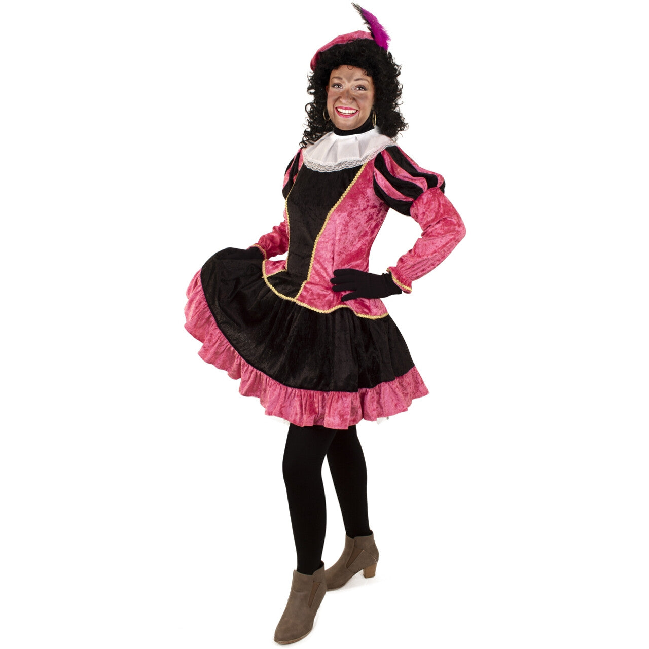 Op deze afbeelding zie je een Kostuums, van het merk PartyXplosion. Piet Jurkje Met Petticoat Roze Pietenjurk Vrouw