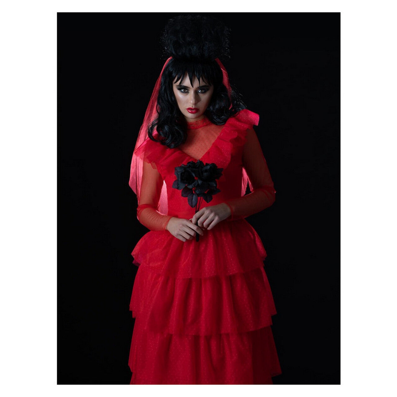 Op deze afbeelding zie je een Kostuums, van het merk Smiffy's. Lady In Red Lidia Vrouw Kostuum