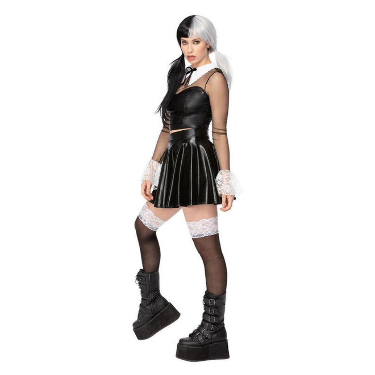 Op deze afbeelding zie je een Kostuums, van het merk Smiffy's. Gothic Bad Schoolgirl Hestia Vrouw Kostuum