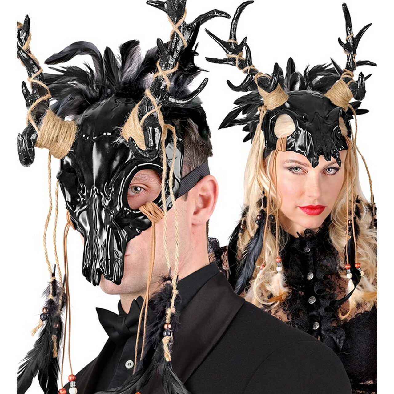 Op deze afbeelding zie je een Accessoires, van het merk Widmann. Masker Voodoo Priester Stier Met Veren