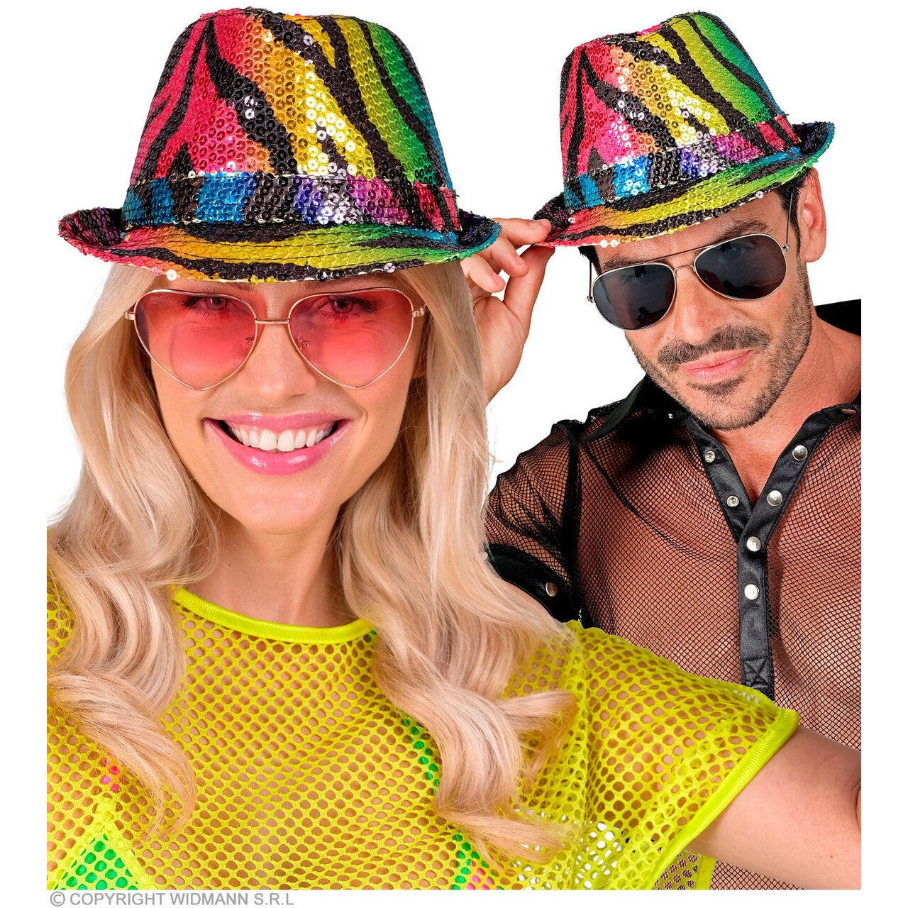 Op deze afbeelding zie je een Accessoires, van het merk Widmann. Pailletten Fedora Regenboog Tijger