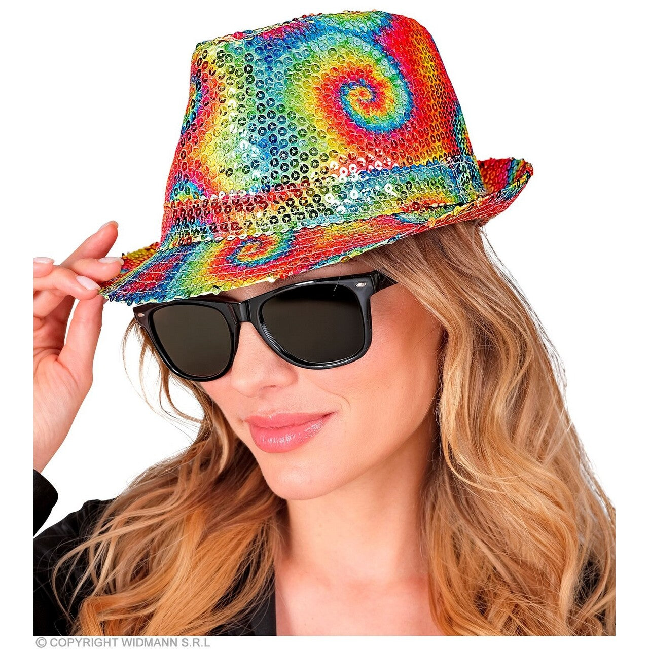 Op deze afbeelding zie je een Accessoires, van het merk Widmann. Pailletten Gangster Hoed Tie Dye