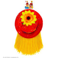 Glücklicher Blumenhut Mit Gelben Haaren