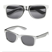 Op deze afbeelding zie je een Accessoires, van het merk Widmann. Patser Bril, Zilver