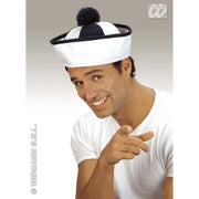Op deze afbeelding zie je een Accessoires, van het merk Widmann. Stoffen Muts Zeeman