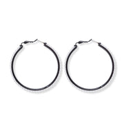 Op deze afbeelding zie je een Accessoires, van het merk Widmann. Punk Oorringen Zwart Met Parels