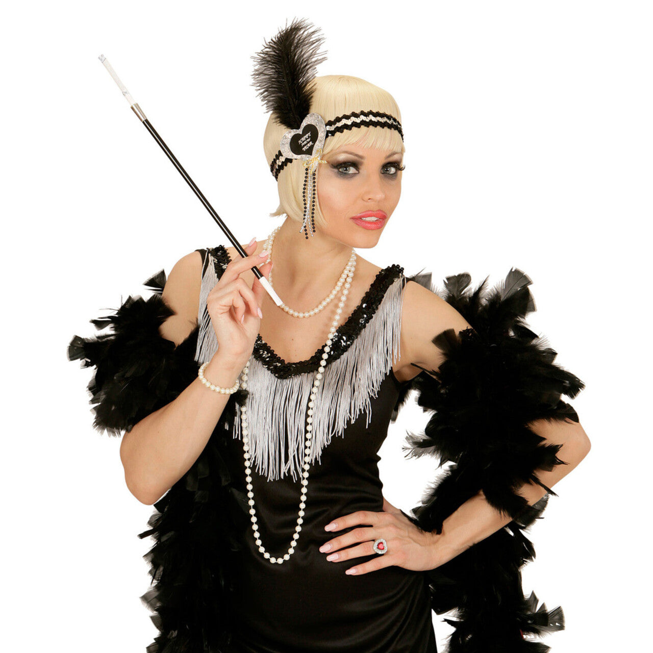 Op deze afbeelding zie je een Accessoires, van het merk Widmann. 20s Glitter Hoofdbandje Zwart / Zilver Happy New Year Hartje
