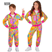 Op deze afbeelding zie je een Kostuums, van het merk Widmann. Neon Groovy Love Trainingspak Kind Kostuum