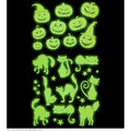Leuchten Sie Die Dunklen Halloween -Kürbisse Und Katzenaufkleber