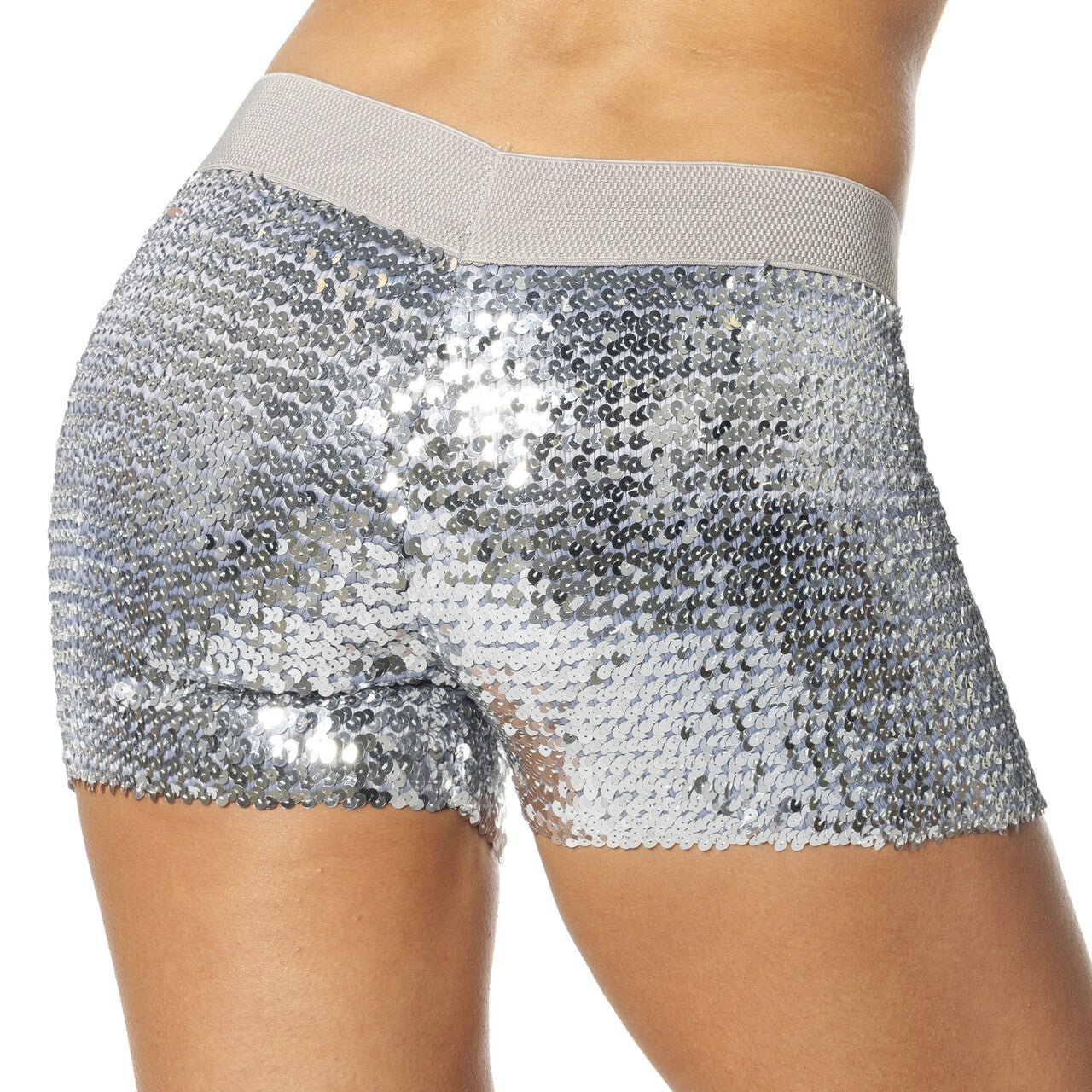 Op deze afbeelding zie je een Kostuums, van het merk Wilbers. Hotpants Pailletten Zilver Vrouw