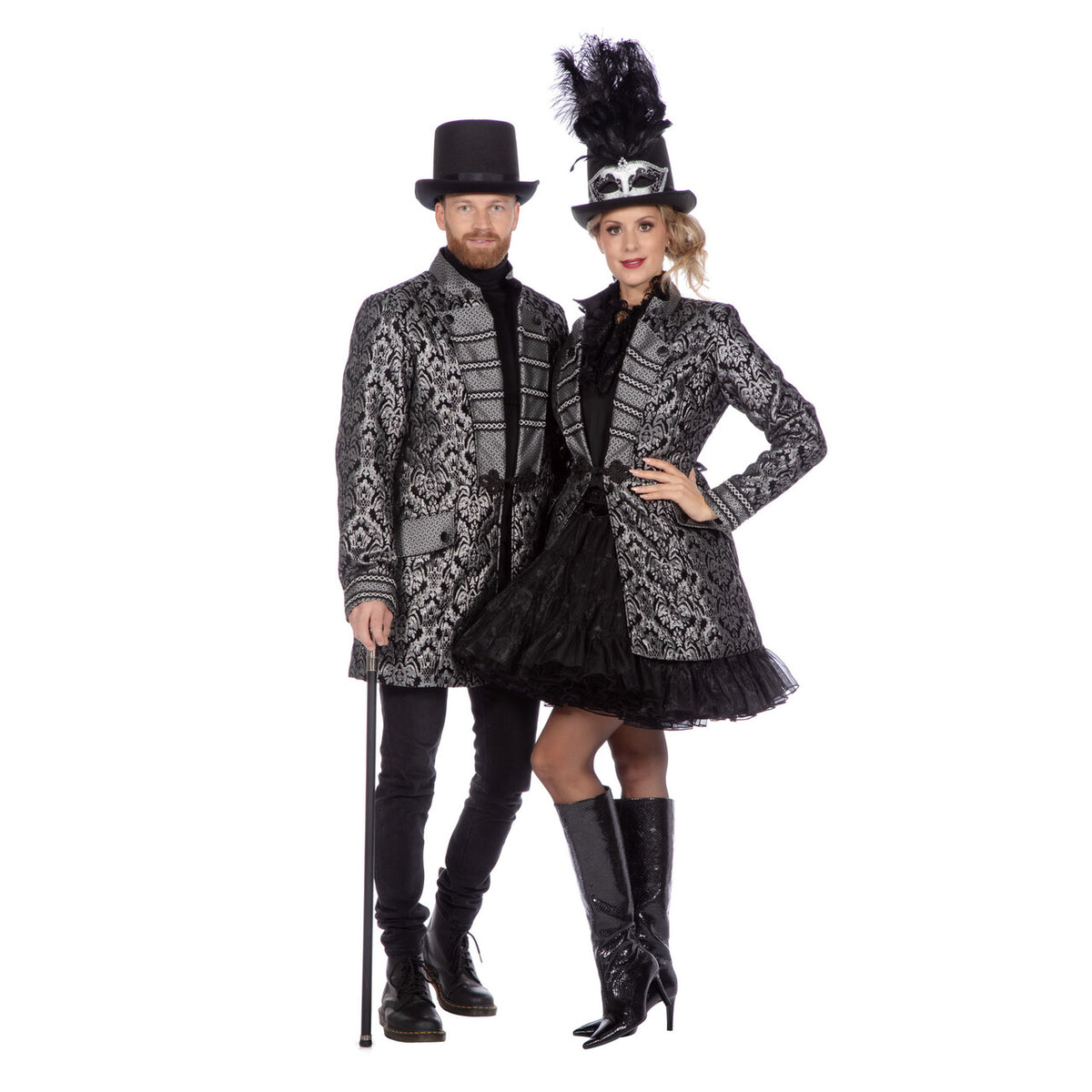 Op deze afbeelding zie je een Kostuums, van het merk Wilbers. Luxe Jas Baroness Silverbling Vrouw