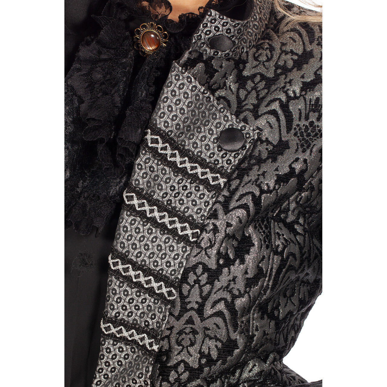 Op deze afbeelding zie je een Kostuums, van het merk Wilbers. Luxe Jas Baroness Silverbling Vrouw