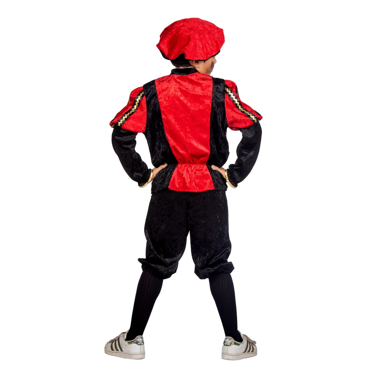 Op deze afbeelding zie je een Kostuums, van het merk Wilbers. Vrolijk Pietje Rood Pietenpak Kind Kind Kostuum